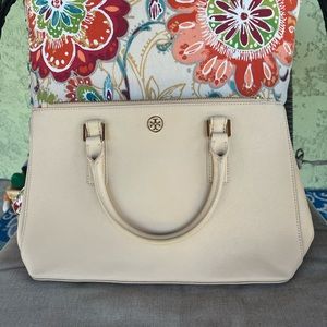 Tory Burch Robinson Double Zip Tote, Toasted Wheat Leather Medium Handbag